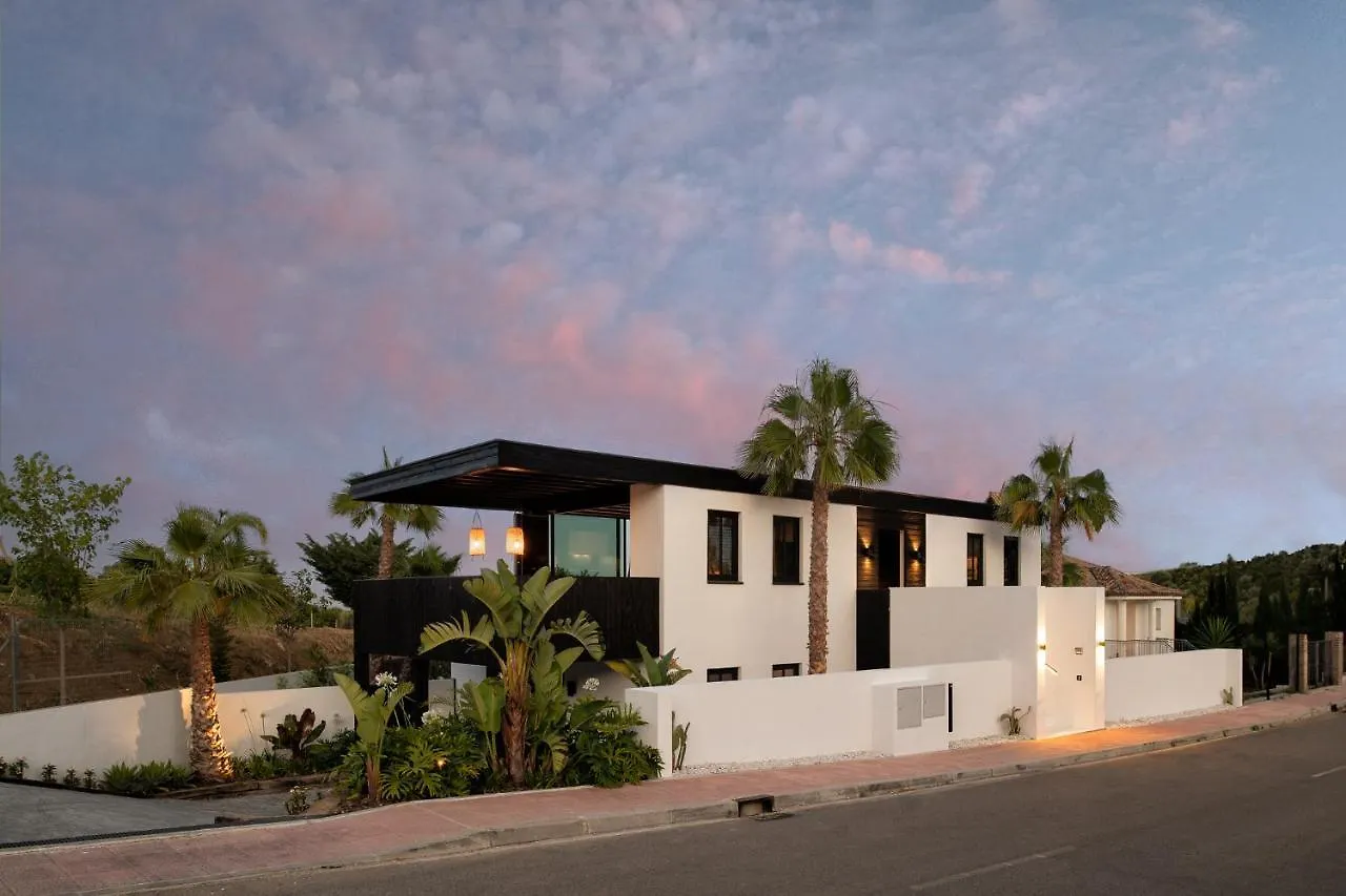 Casa Del Sol Estepona Villa